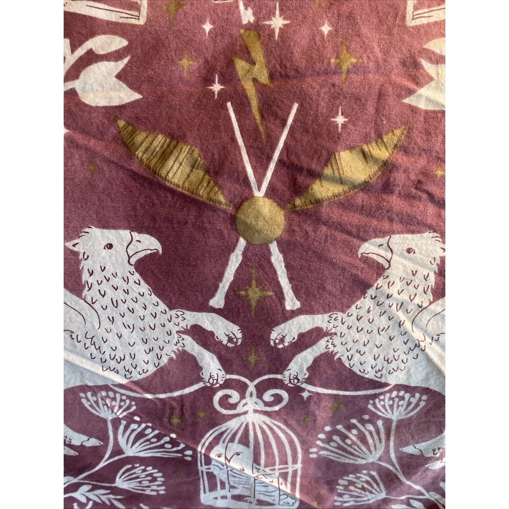 Pottery Barn Teen Harry Potter Magical Twin Duvet‎ Cover & Twin xl sheet set Red